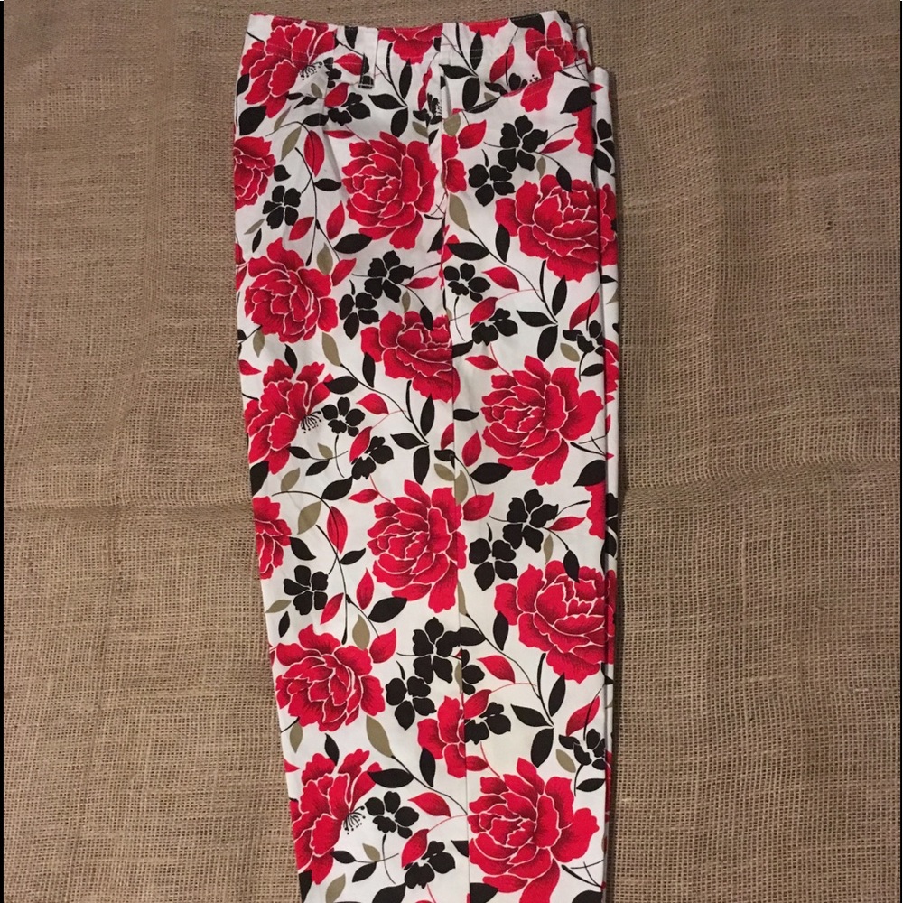 Erika Floral Capri